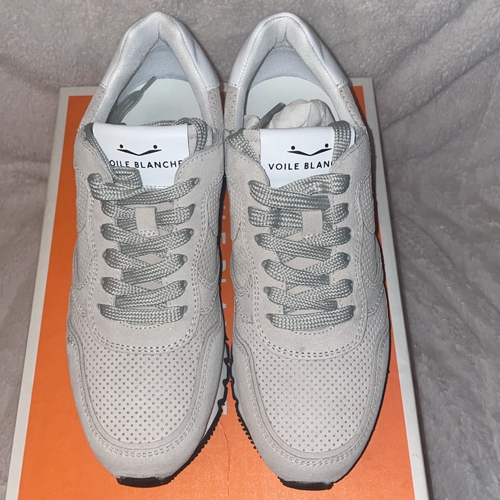 NWT VOILE BLANCHE JULIA Suede Sneaker in Ice - Picture 7 of 15